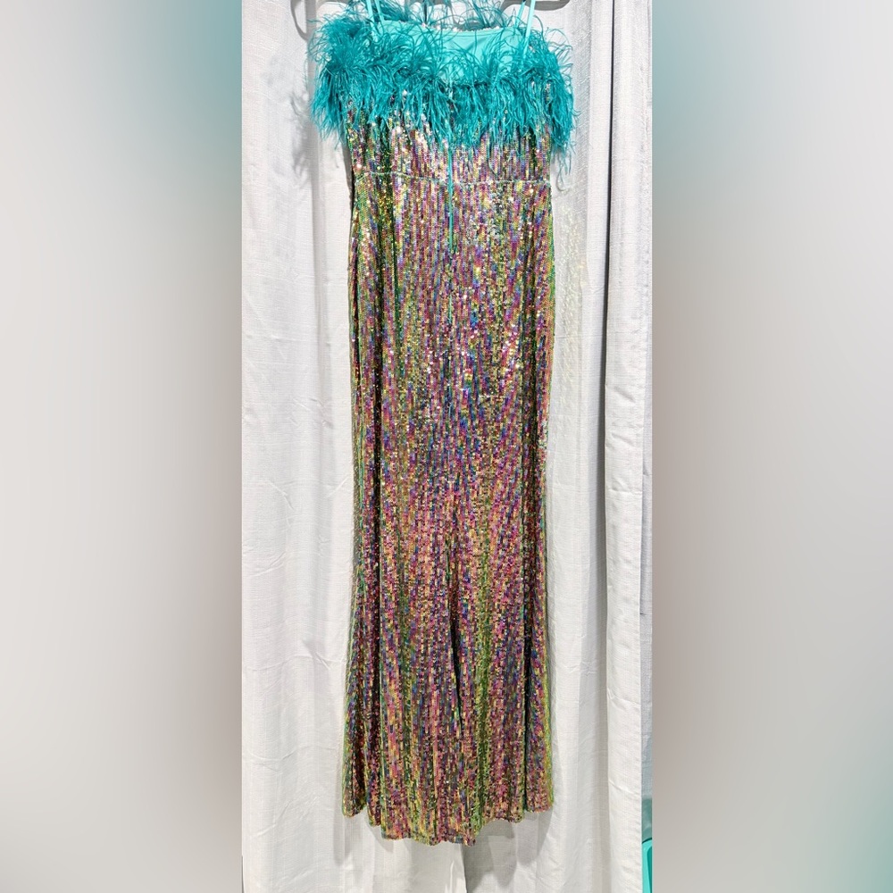 Multicolor Feathered Sequin Formal Strapless Dress - image 5